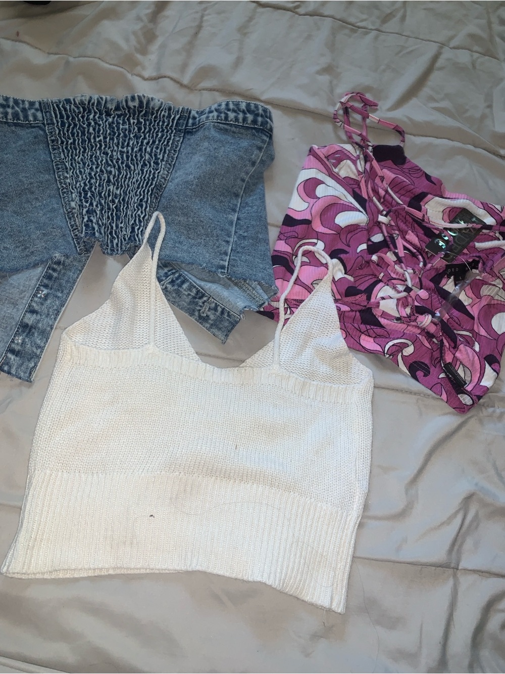 Large tops bundle ‼️ - Picture 3 of 5